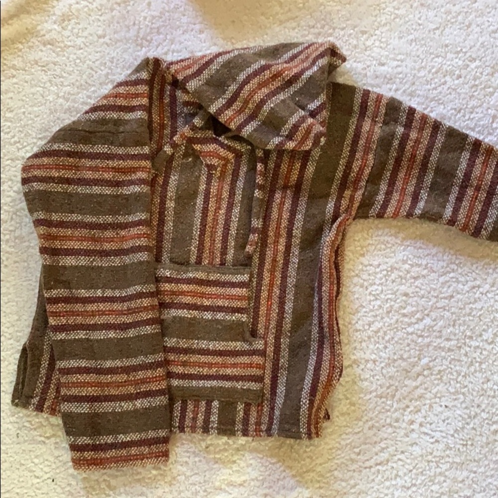 Hangs Ten pull over hoodie (drug rug)
